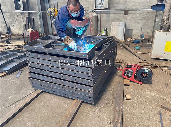 風(fēng)電基礎(chǔ)鋼模具的技術(shù)支持