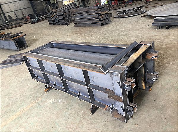 溝槽模具_簡介