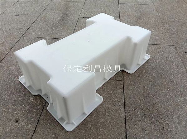連鎖護坡磚模具