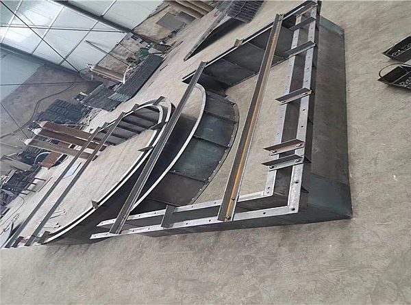 邊坡框架梁模具的定義
