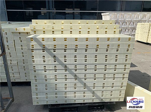 鐵路電纜溝模板_技術(shù)與支持