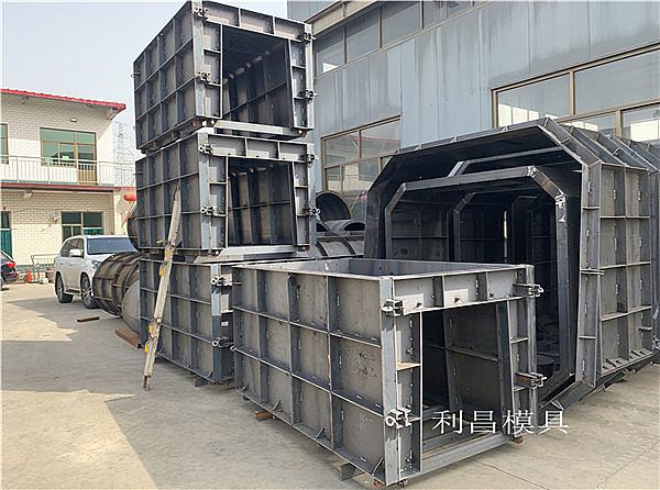 為什么選擇矩形渠模具？