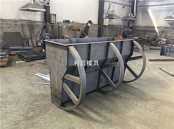 中央分隔帶護欄模具_基本介紹與說明