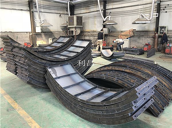 拱形骨架模具_(dá)施工注意要點(diǎn)