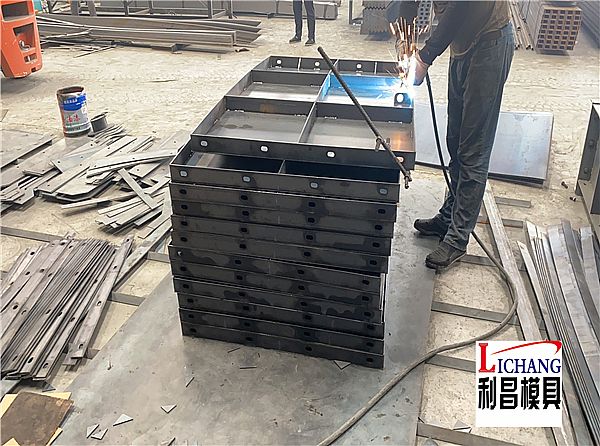 錫林浩特風電基礎(chǔ)模具_簡介